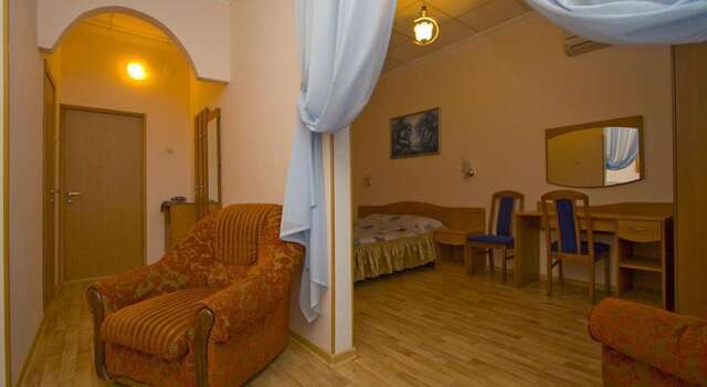 Гостиница Заря Анапа-6